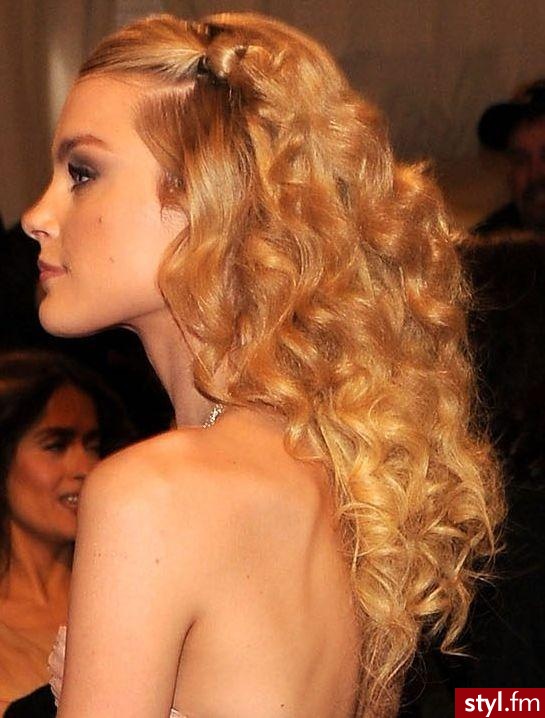 Blond Rozpuszczone Kręcone Na co dzień Długie Fryzury