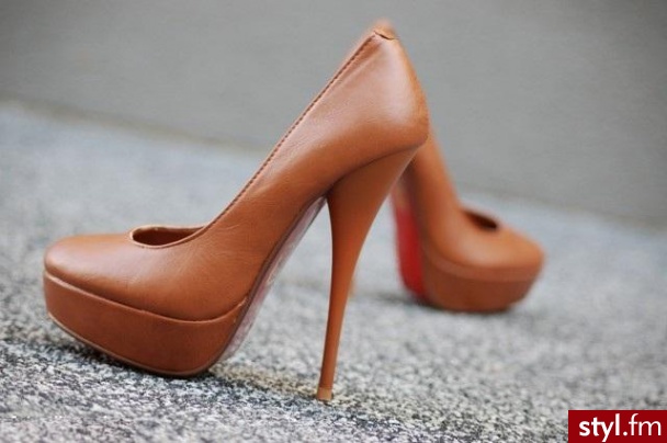 Szpilki Buty Moda