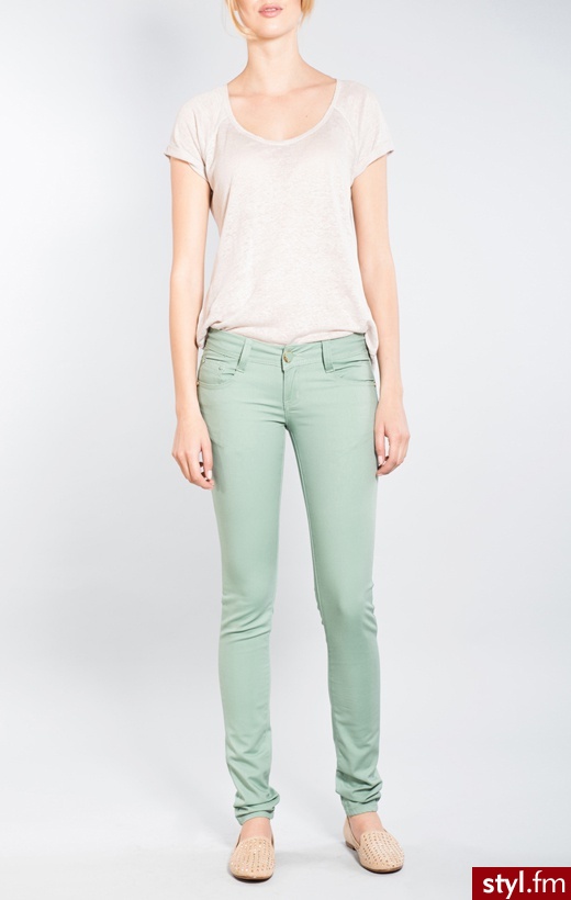 Jeansy Spodnie Moda