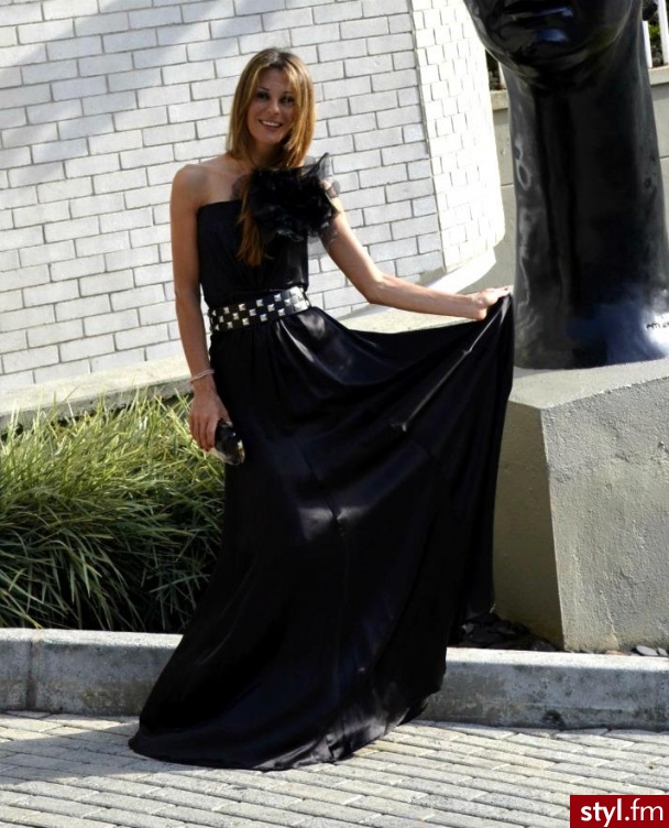 Sukienki Moda