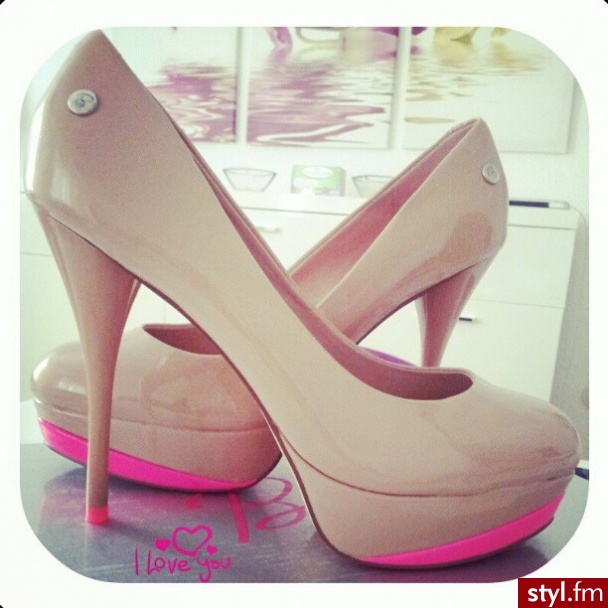 Szpilki Buty Moda