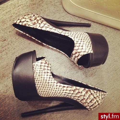 Szpilki Buty Moda