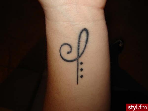 (\",). Hope - Tatuaże