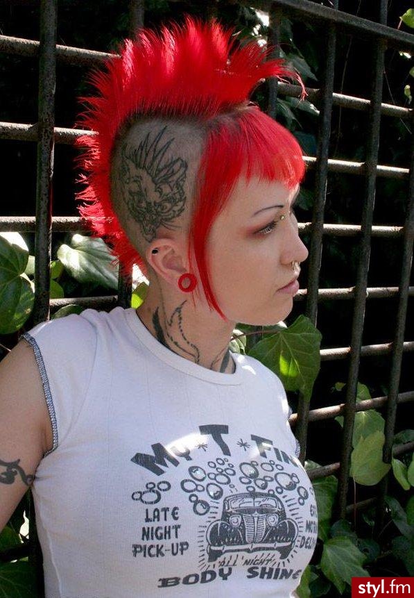 Punk Rock Alternatywne Średnie Fryzury