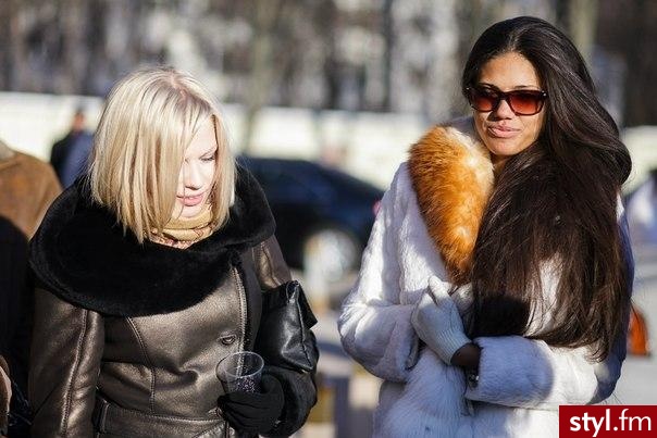 Brązowe Rozpuszczone Proste Na co dzień Długie Fryzury