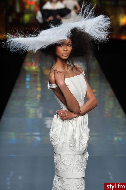 Dior - Nakrycia głowy Dodatki Moda
