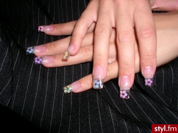Autor: sarona22 PASTELE NA LATO. Autor: <b>sarona22</b><br /> - Paznokcie
