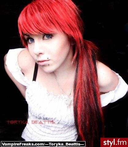 EMO Alternatywne Średnie Fryzury