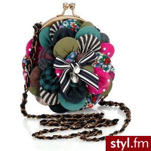Belle Crazy Corsage Cross Body Bag - Monsoon - Polyvore. Pobrano ze strony: http://www.polyvore.com/belle_crazy_corsage_cross_body/thing?id=19696264 - Pozostałe Torebki Moda