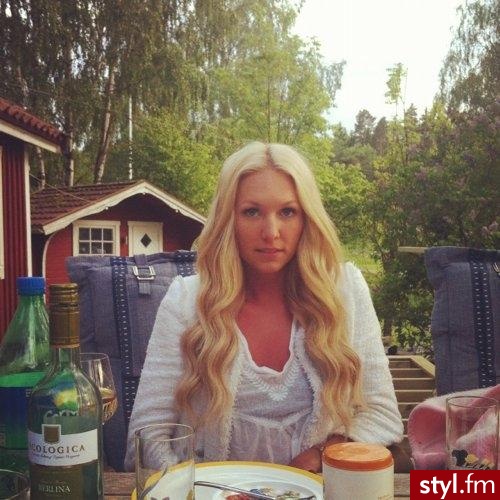 Blond Rozpuszczone Kręcone Na co dzień Długie Fryzury