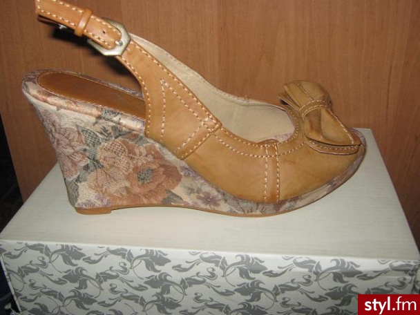 Pozostałe Buty Moda