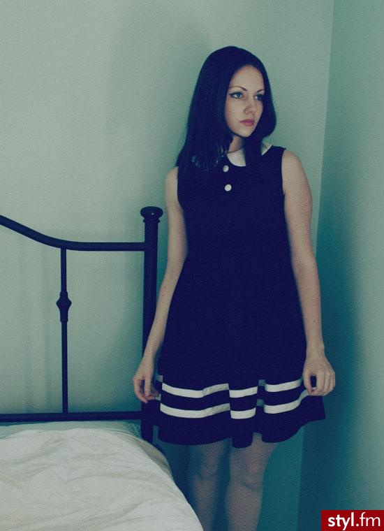 Jeżeli zdjęcie znajduje się już w galerii poproszę o link - Moda uliczna Inne Moda