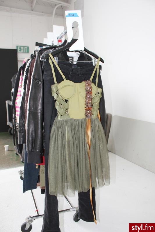 Sukienki Moda