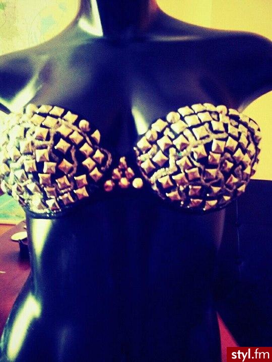 Biustonosze Bielizna Moda