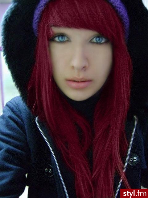 Średnie Fryzury