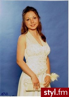 
Tutaj mam 16 lat, zdjęcie zrobione na balu ukończenia szkoły gimnazjalnej, w hotelu Paris Hilton, Nottingham. - Wieczorowe Sukienki Moda