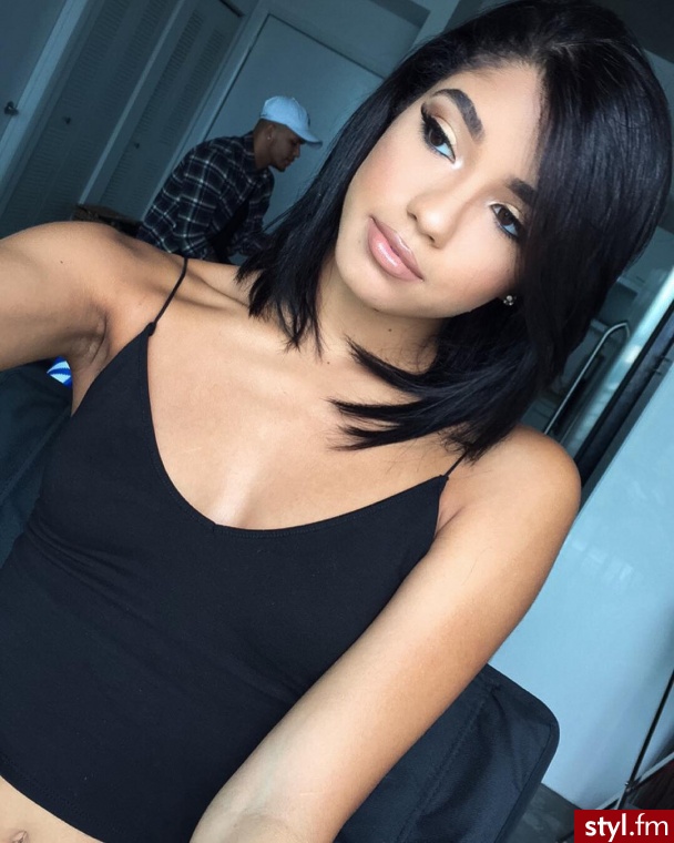 Średnie Fryzury