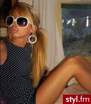 ] - Nakrycia głowy Dodatki Moda