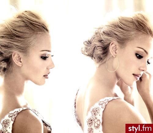 Blond Upięcie Proste Na co dzień Średnie Fryzury