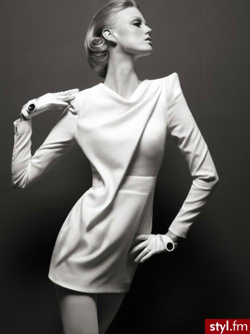 Sukienki Moda