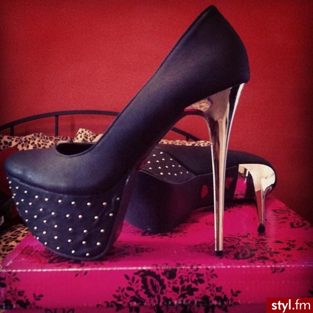 Szpilki Buty Moda