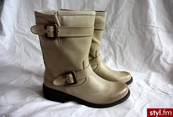 kozaki - Pozostałe Buty Moda