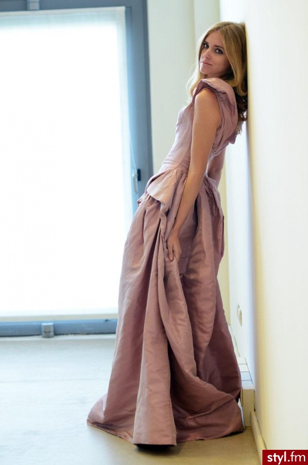 Sukienki Moda
