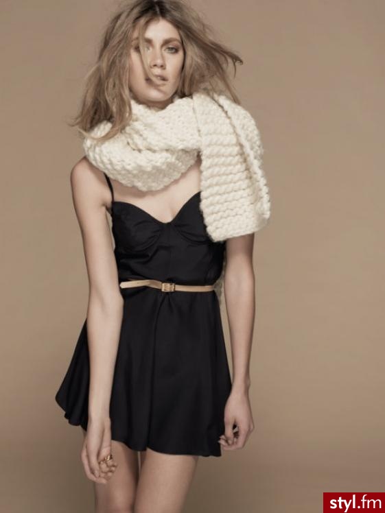 Sukienki Moda