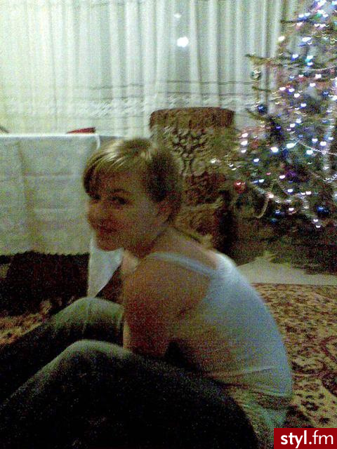 Średnie Fryzury