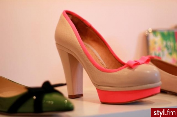 Szpilki Buty Moda