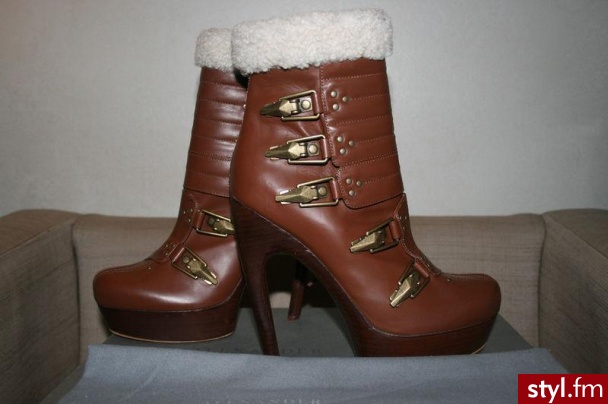 Pozostałe Buty Moda