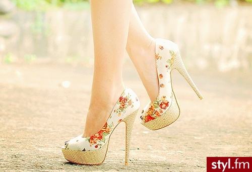 Szpilki Buty Moda