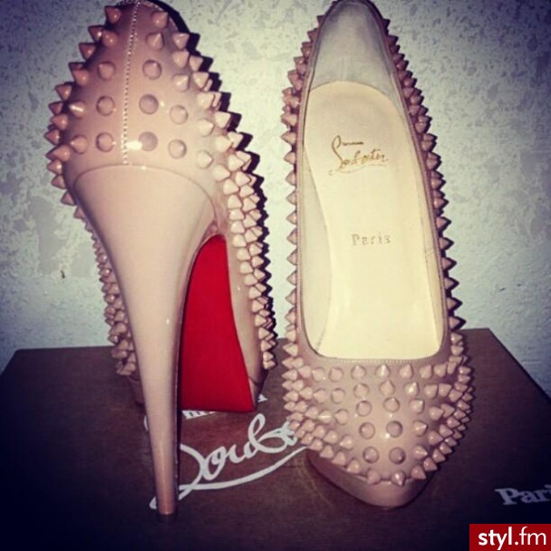 Szpilki Buty Moda