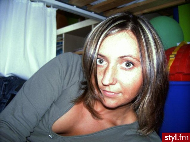 Średnie Fryzury