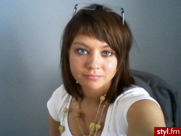Średnie Fryzury
