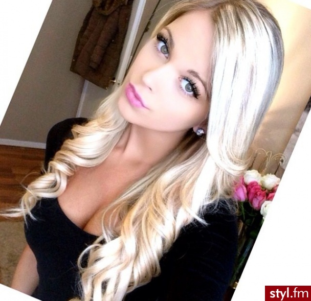 Blond Rozpuszczone Kręcone Fryzury gwiazd Długie Fryzury