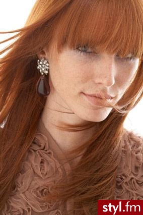 Średnie Fryzury