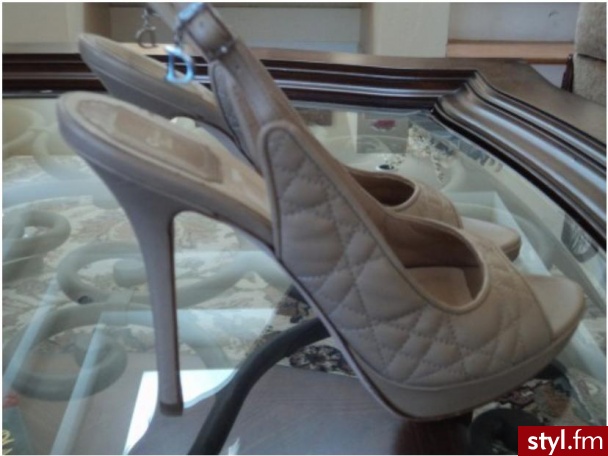 Szpilki Buty Moda