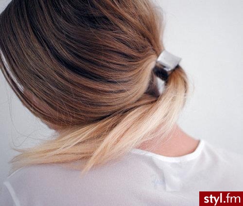 Blond Rozpuszczone Proste Na co dzień Średnie Fryzury