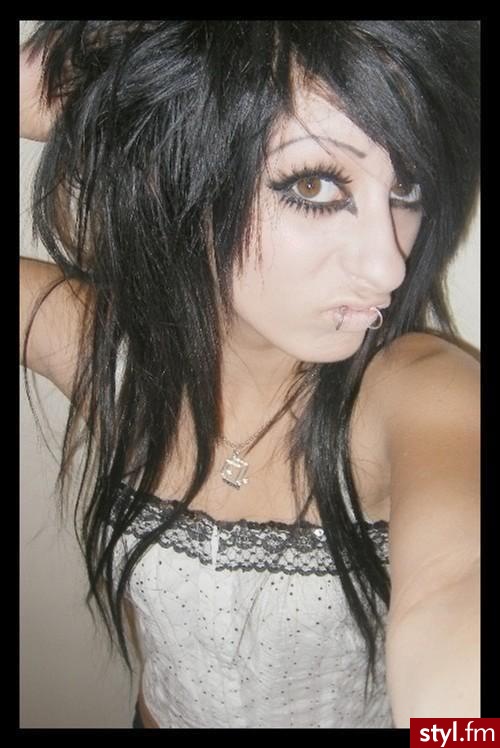 EMO Alternatywne Średnie Fryzury