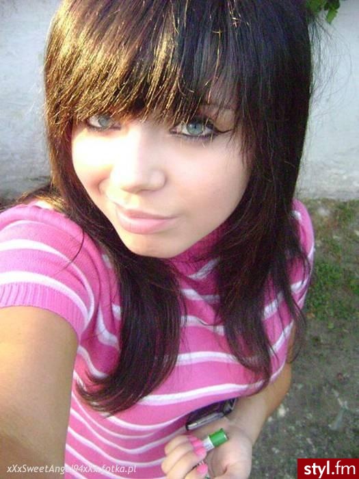 Sliczz <333 mój real. M<ÓJ Real !! - Średnie Fryzury