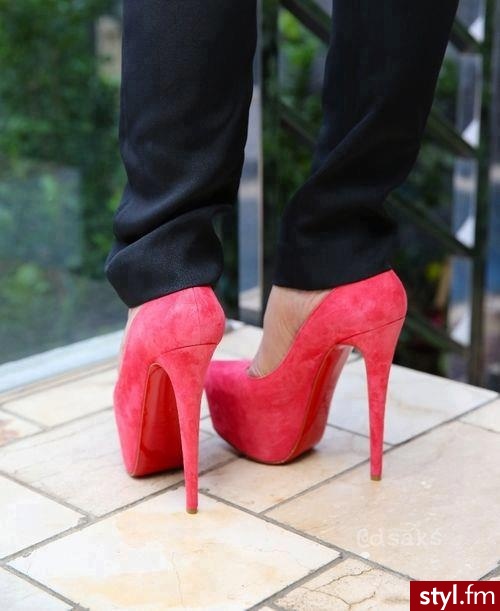 Szpilki Buty Moda