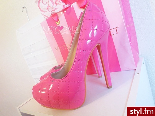 Szpilki Buty Moda