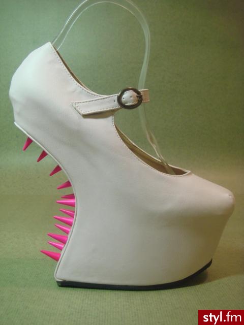 Pozostałe Buty Moda