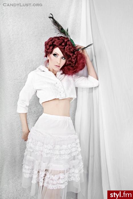Średnie Fryzury
