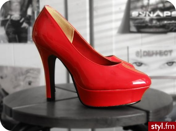 Szpilki Buty Moda