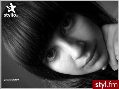 Średnie Fryzury