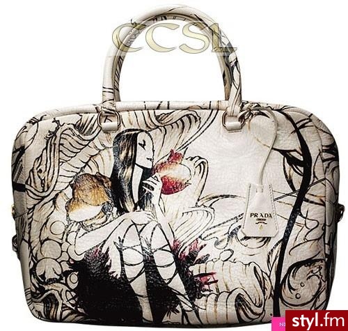 Prada
___
jak juz jest to prosze podaclinka,usunę:) - Pozostałe Torebki Moda