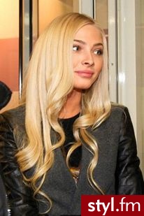 Blond Rozpuszczone Kręcone Wieczorowe Długie Fryzury