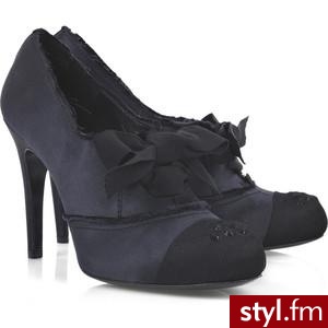 Pedro Garcia Emelyn satin pumps - Polyvore. Pobrano ze strony: http://www.polyvore.com/cgi/thing?id=20287594 - Pozostałe Buty Moda